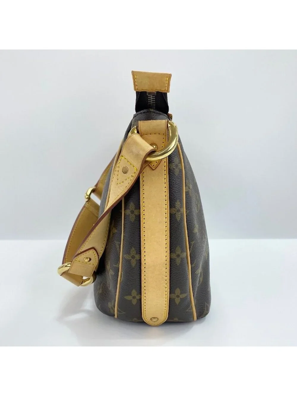 Louis Vuitton Shoulder Bag Thuraya PM